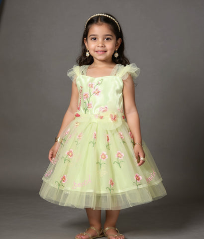 Young girl light green dress - Fashion designer in Pune