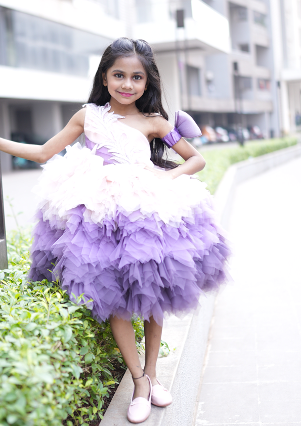 girl kid in a purple and white dress - Fashion Designer in Pune
